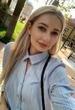 17990-Karolina-ukrainische-Frau-Kiev
