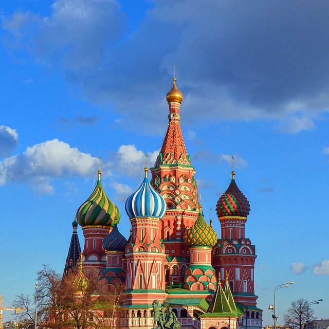 saint basils cathedral moscou